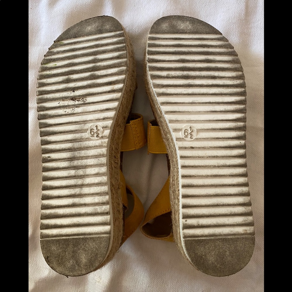 Yellow Platform Sandals - Picture 4 of 4
